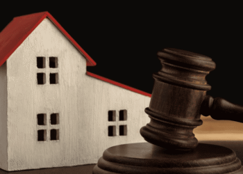 How Family Law Attorneys Resolve Property Dispute Issues