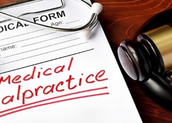 Key Evidence Lawyers Use to Prove Medical Malpractice